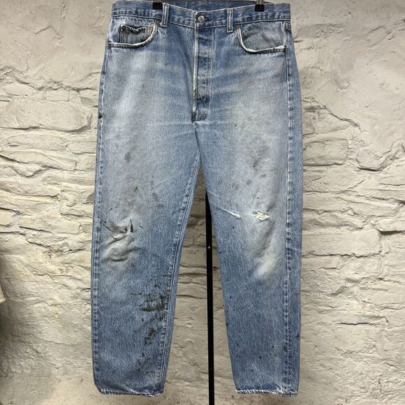 Levis 501 Jeans Vtg 70s 80s Made in USA Distressed Whiskered Fading 33x31 Actual - Picture 1 of 8